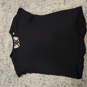 Size 14-16 black tee